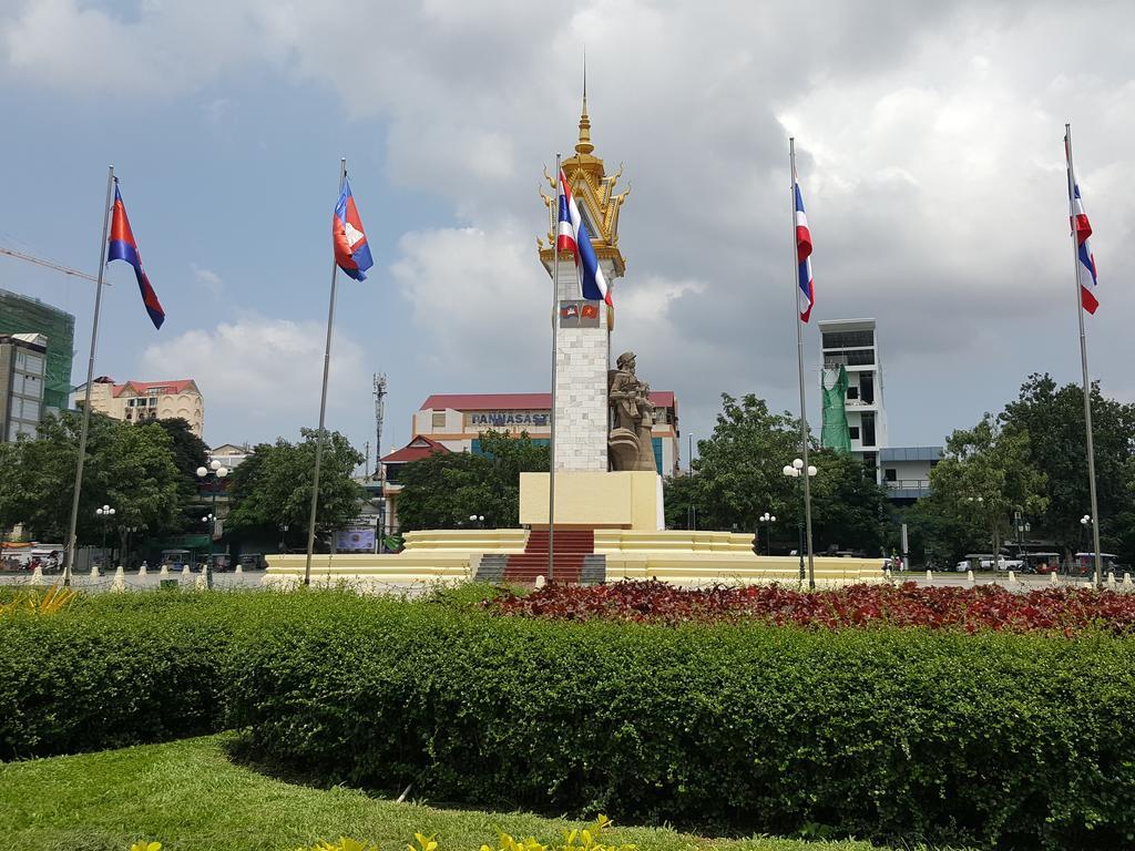 The Little Garden Boutique Hotel Phnom Penh Esterno foto